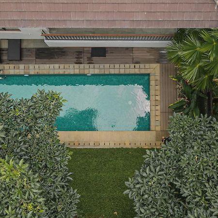 Oyama City View Villa 4 Bedrooms With A Private Swimming Pool Bandung Exterior photo